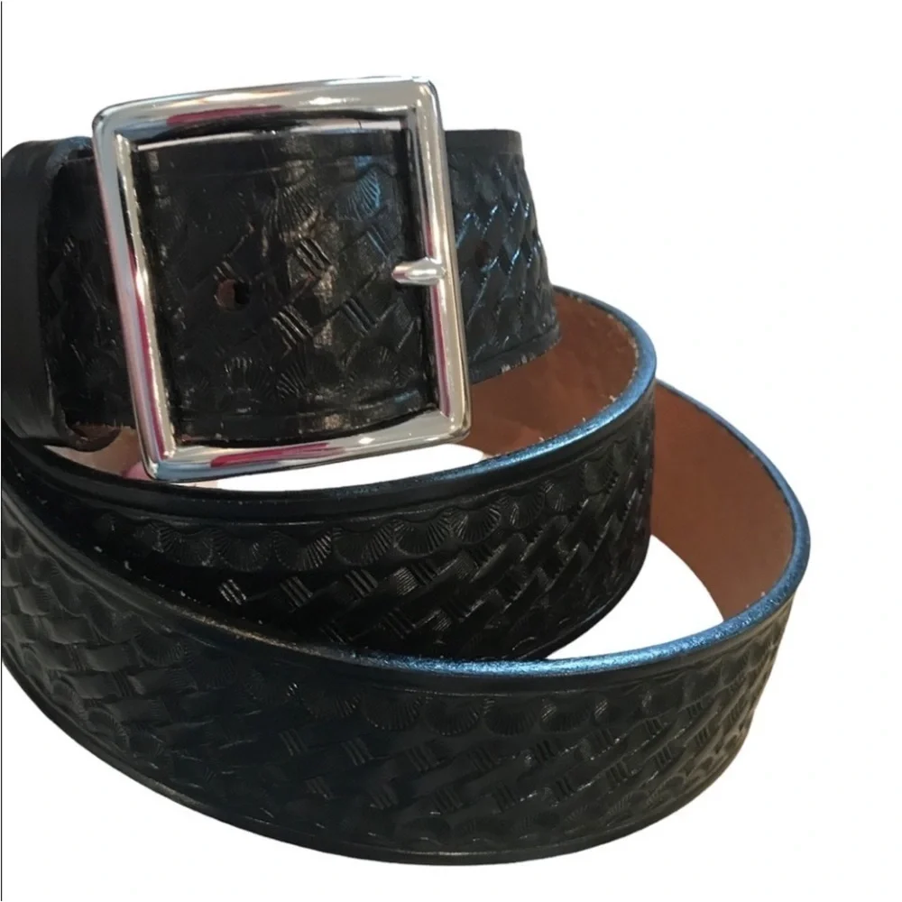 Dutyman Black Textured Full Grain Leather Belt with Silver Buckle Size 52